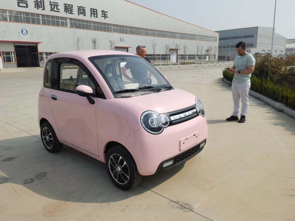 Vysoká kvalita získává uznání a chválu poté, co evropští zákazníci řídí BTE09